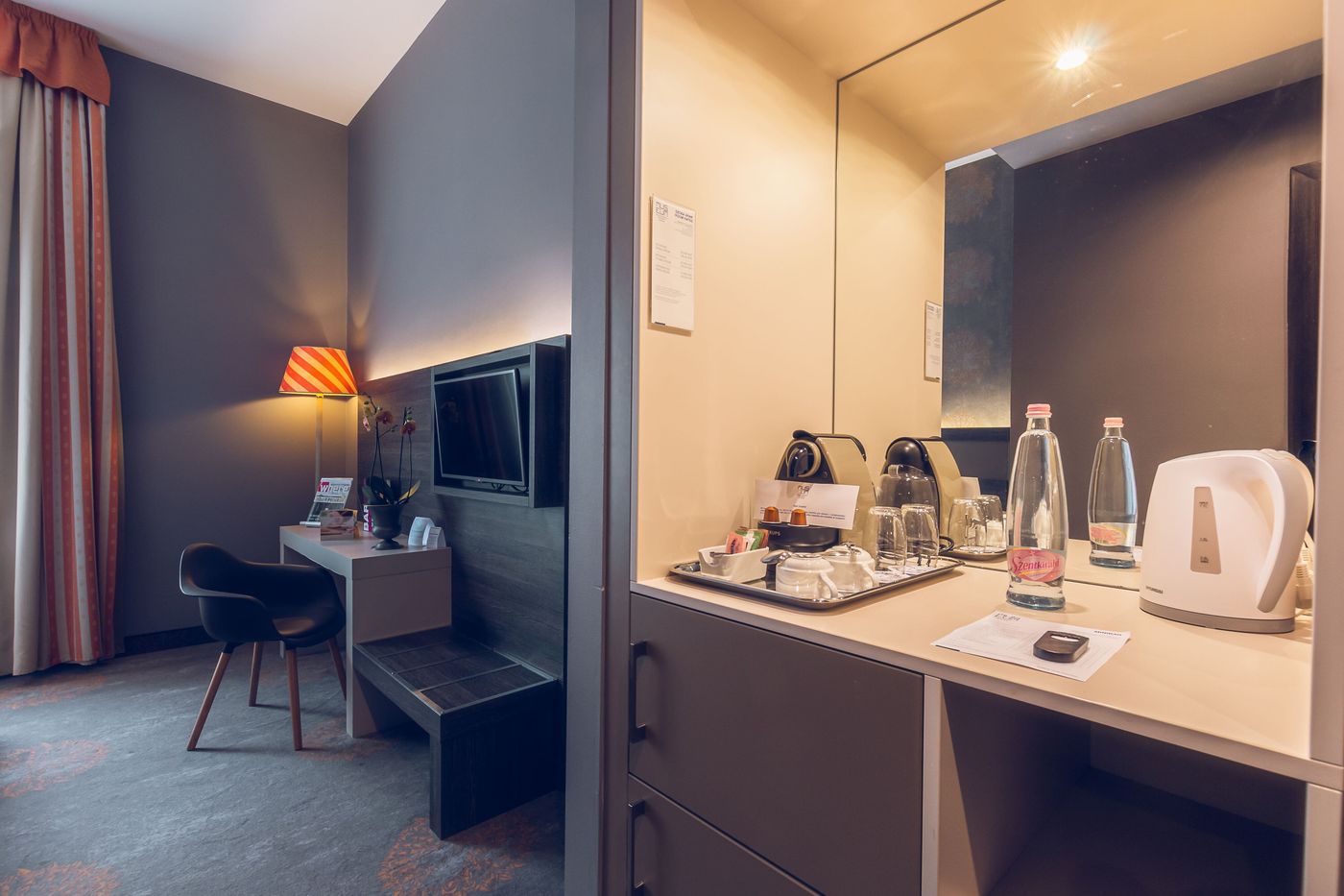 Hotel-Museum-Budapest-Room-35