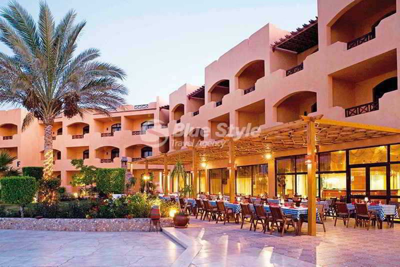 Elphistone-Resort-Terrace-31