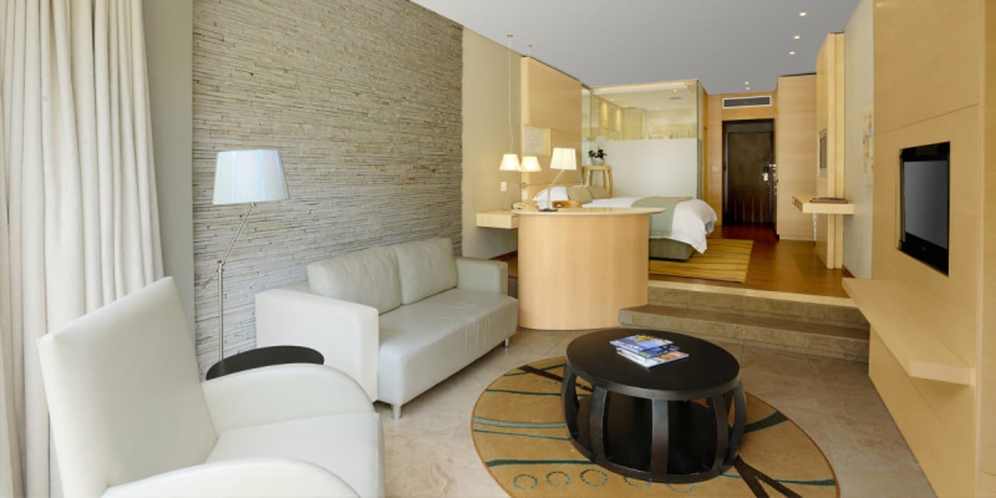 Vineyard-Hotel-Room-25