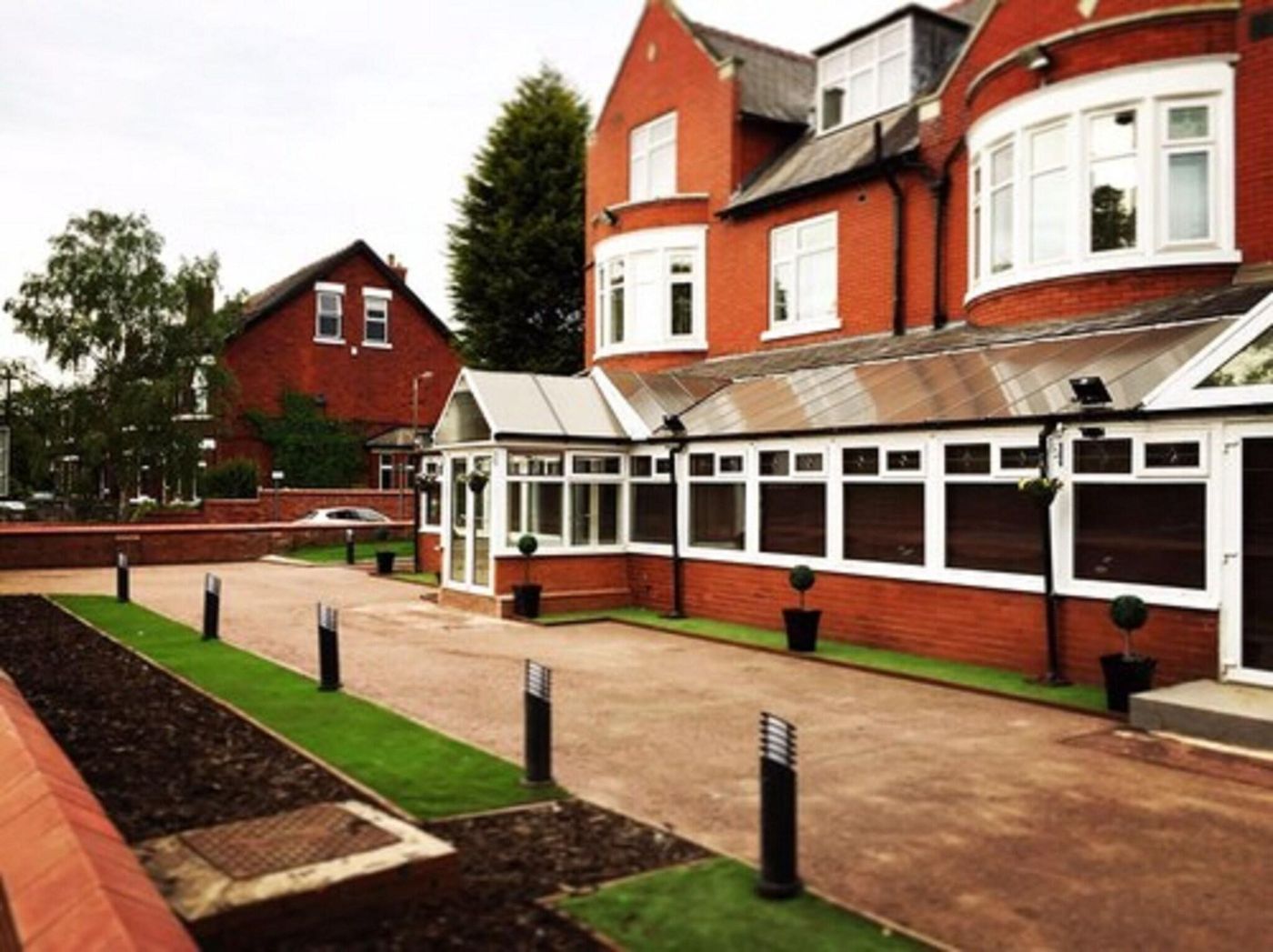 Trivelles Mayfair-United Kingdom-STOCKPORT-General view-7