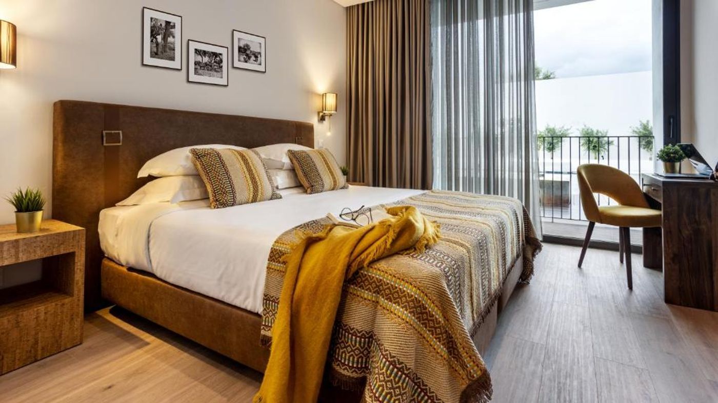 Evora-O-Cante-Hotel-Room-10