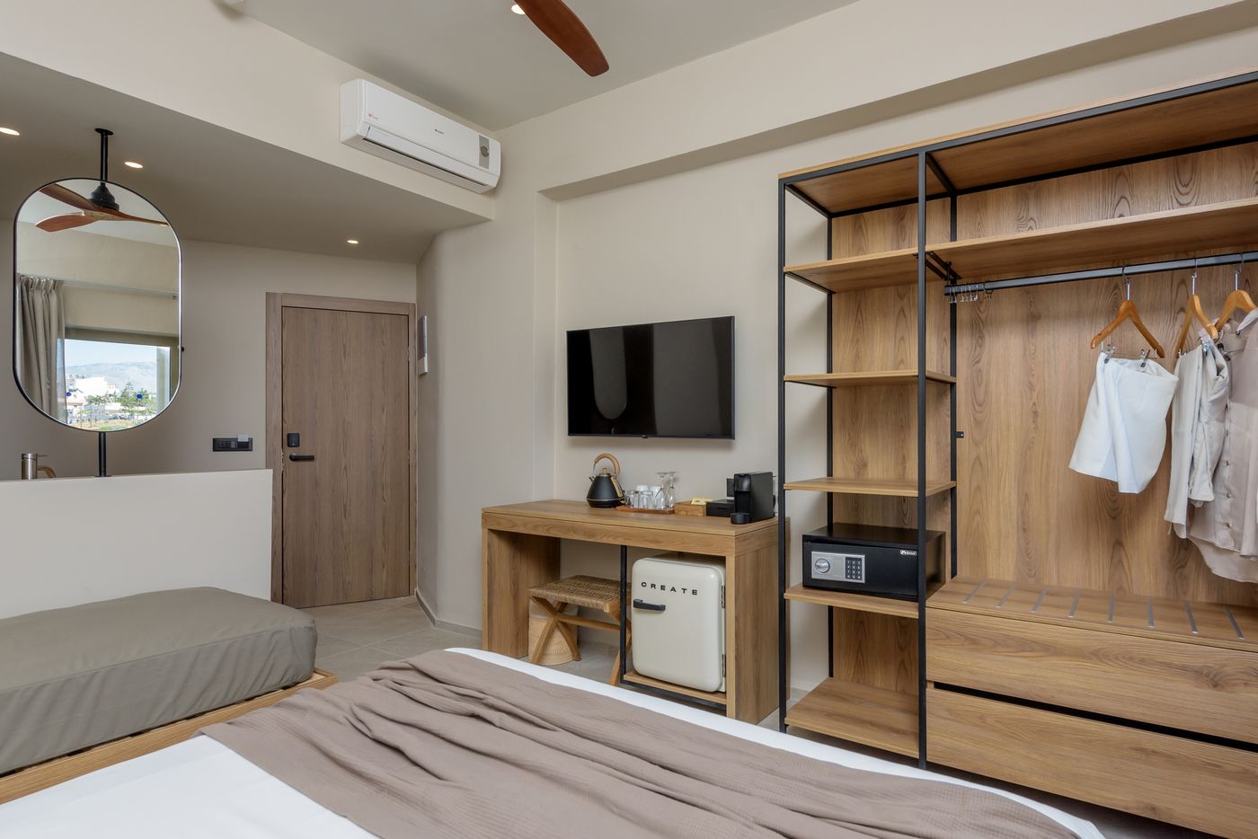 New - Zeus Hotels Neptuno Beach