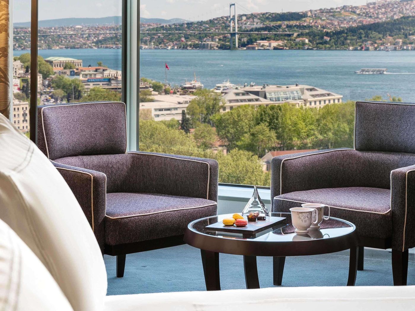 Swissotel-The-Bosphorus-Istanbul-Room-21