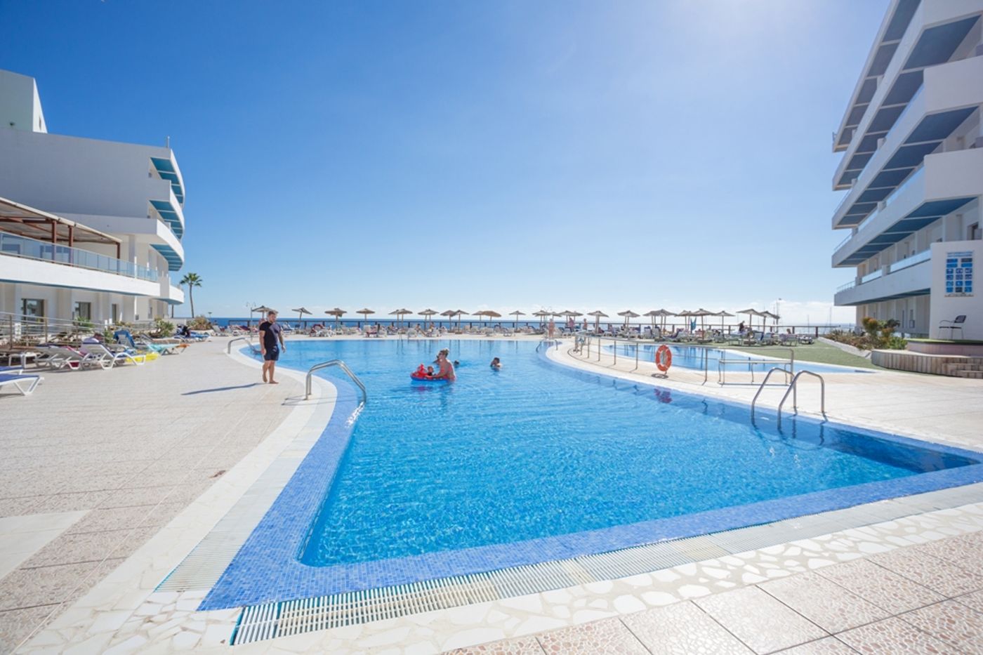 Aguamarina Golf Apartments