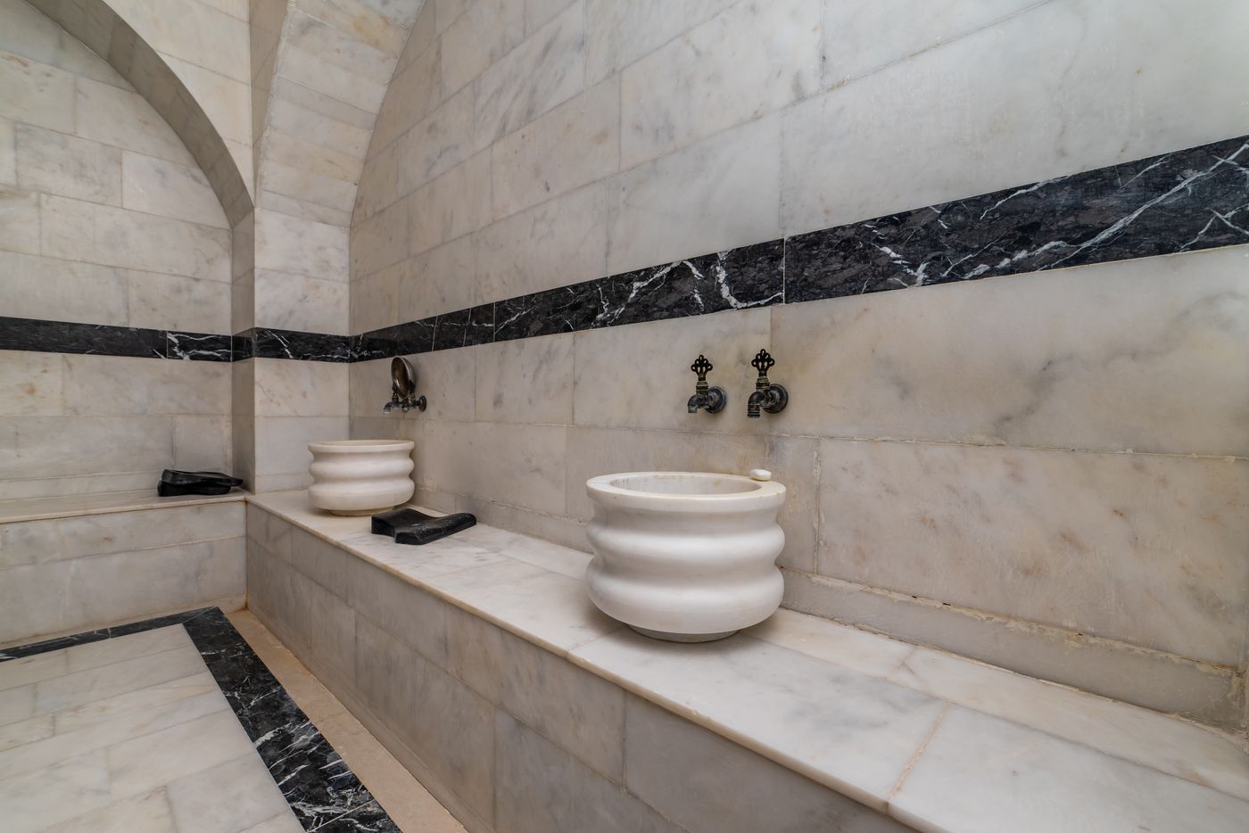 Monachus Hotel & Spa