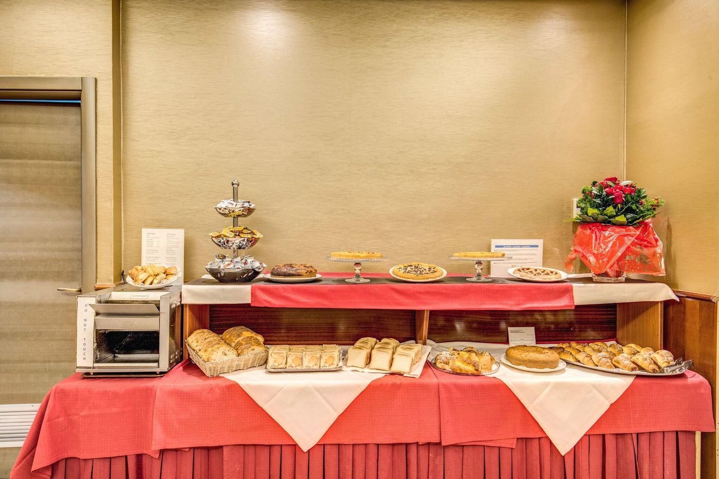 Augusta-Lucilla-Palace-Restaurant-38