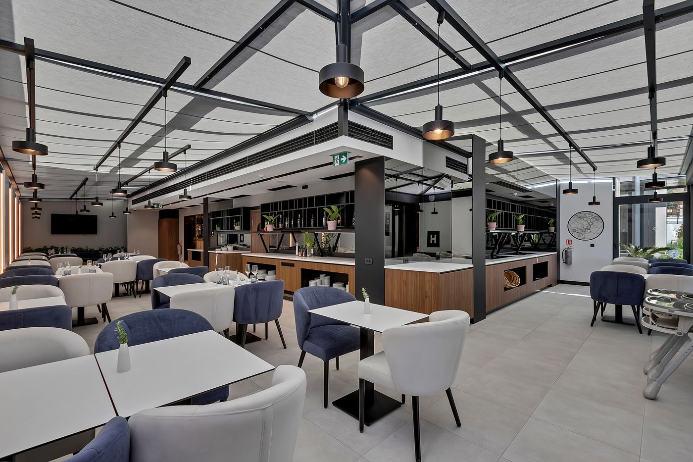 Boutique-hotel-NOEMIA-Restaurant-48