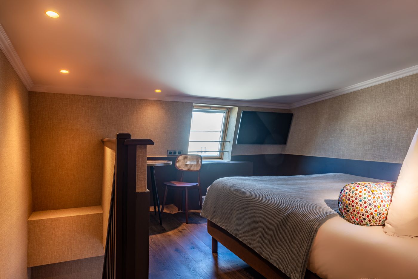 Maison-Axel-Opera-Room-25