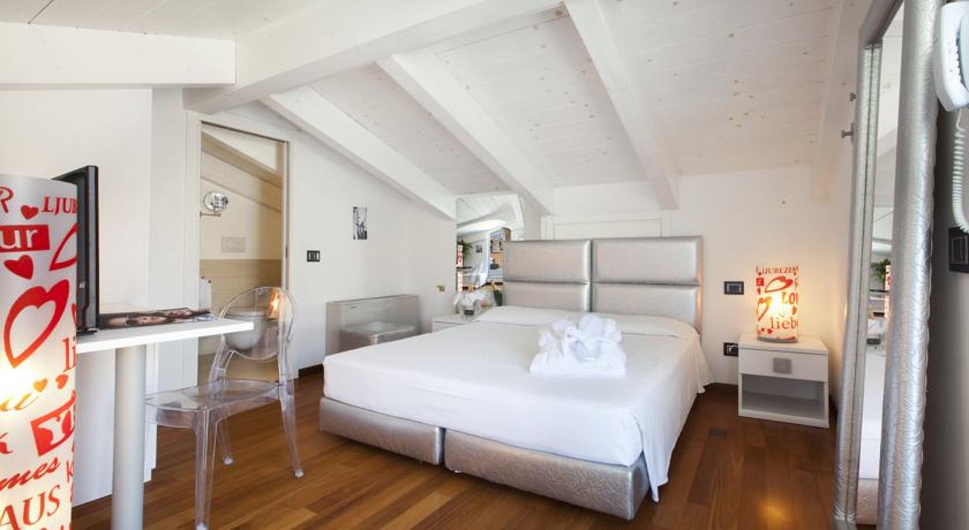 Palazzo Abagnale Guest House