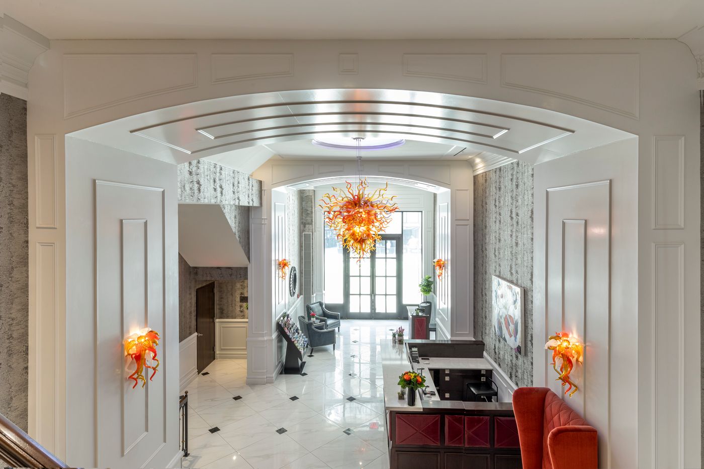 Broadway-Plaza-Hotel-Lobby-11