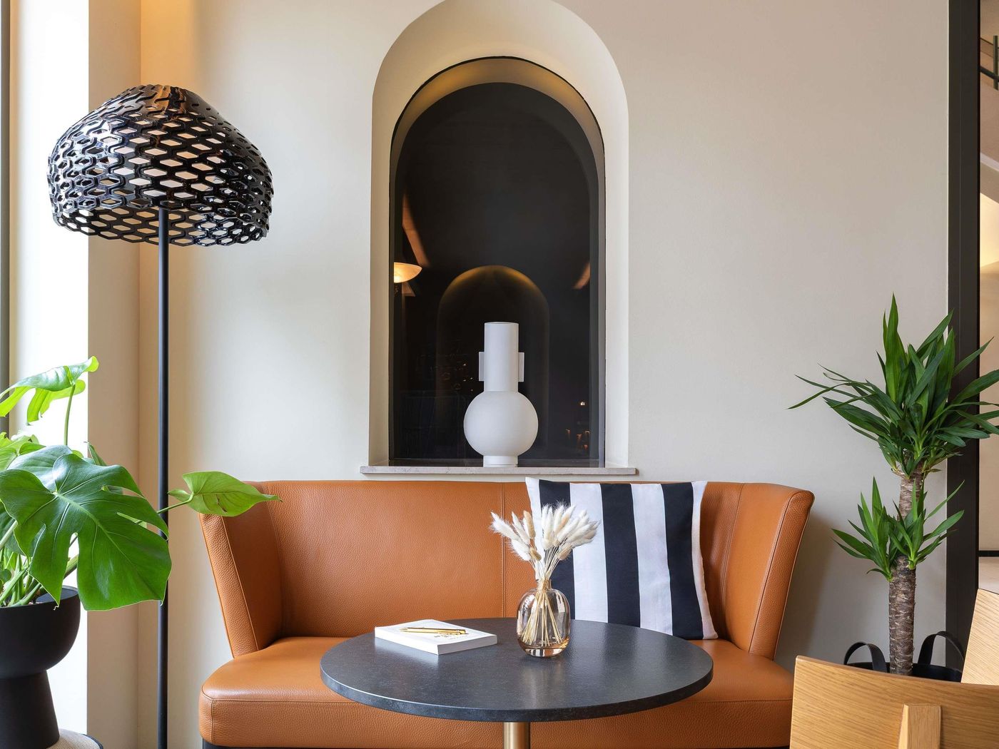 Mercure-Luxembourg-Off-Kirchberg-Bar-4