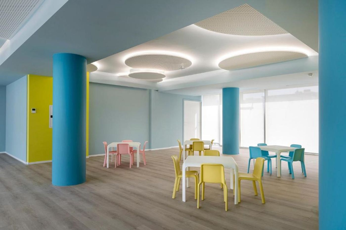 Youmami--Lifestyle-Suite-Hotel-Sports-and-Entertainment-17