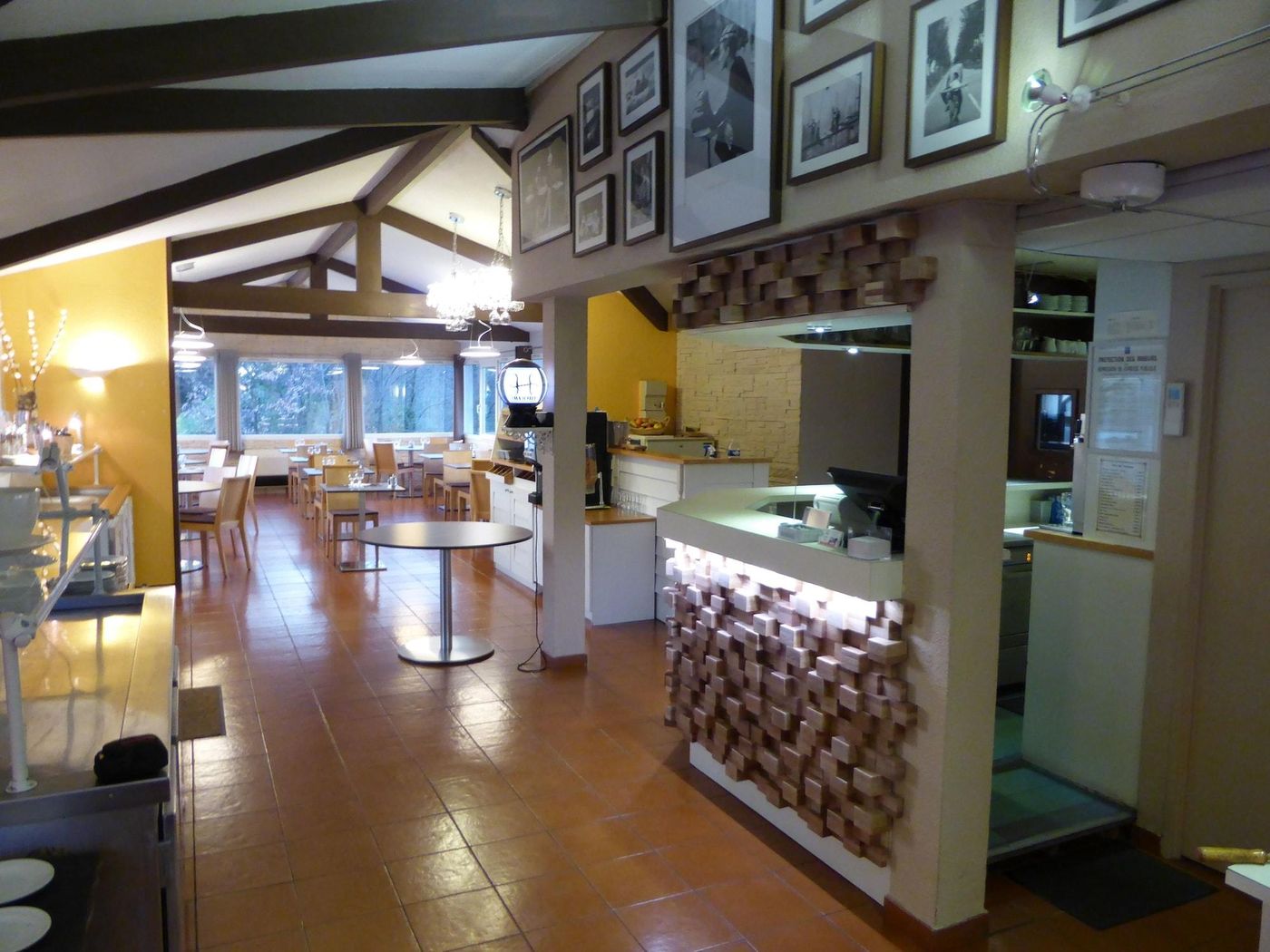 Hotel Heliotel - France - MONTFERRIER-SUR-LEZ - Bar - 4