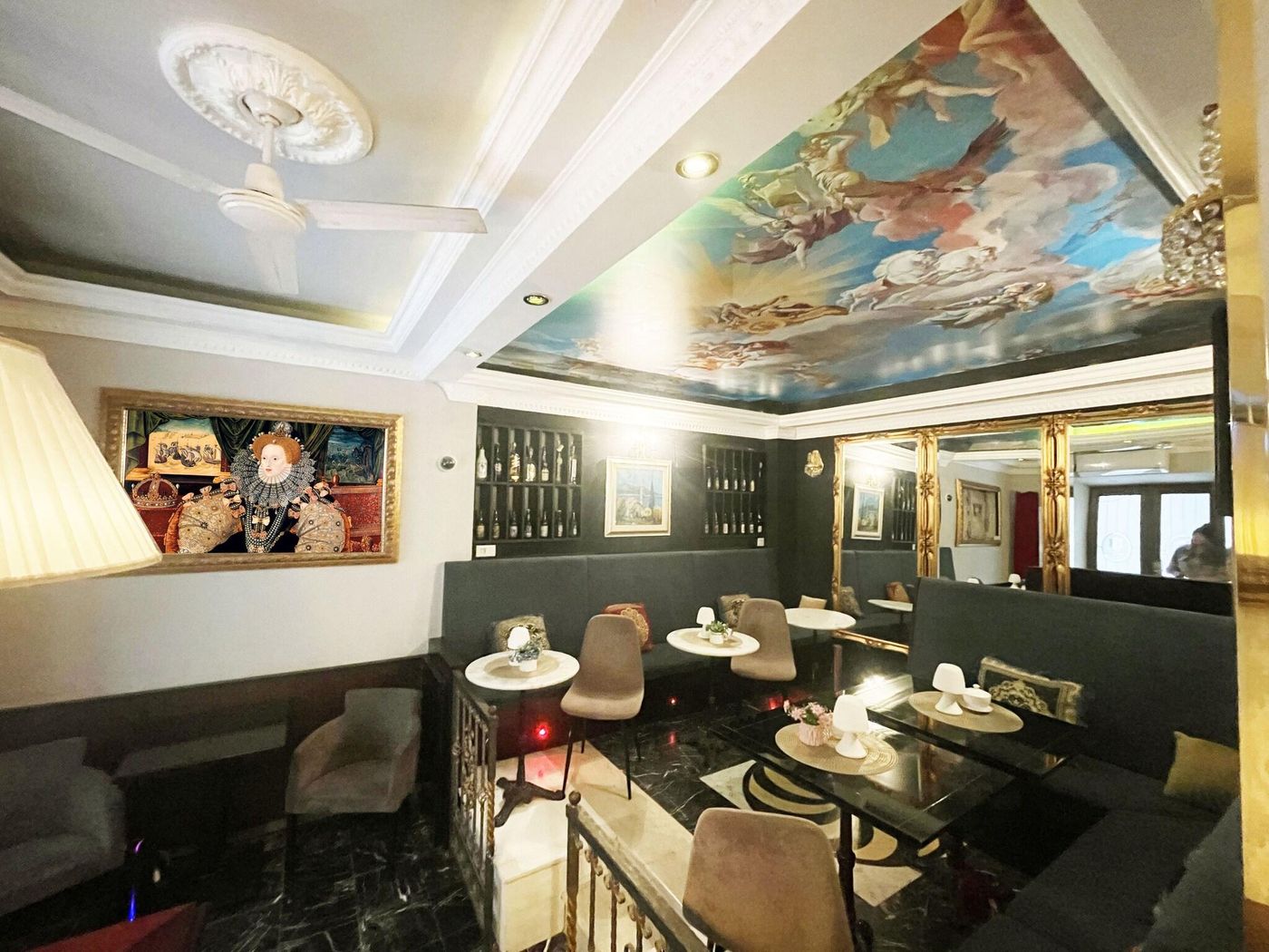 Hamlet-Bed---Breakfast-Lobby-38