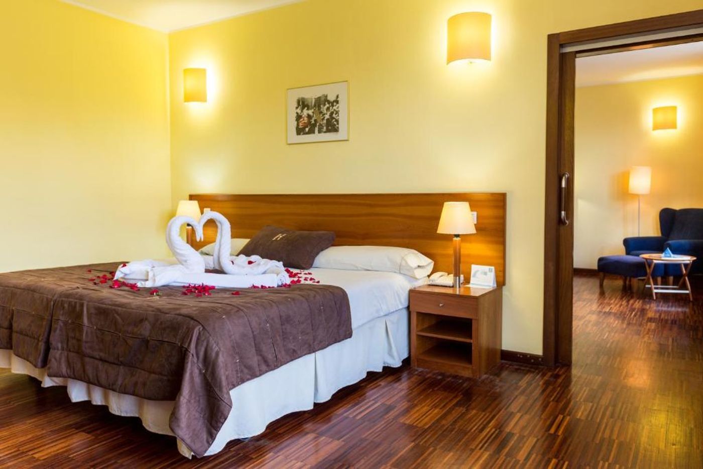 Hotel-Escuela-Santa-Cruz-Room-25