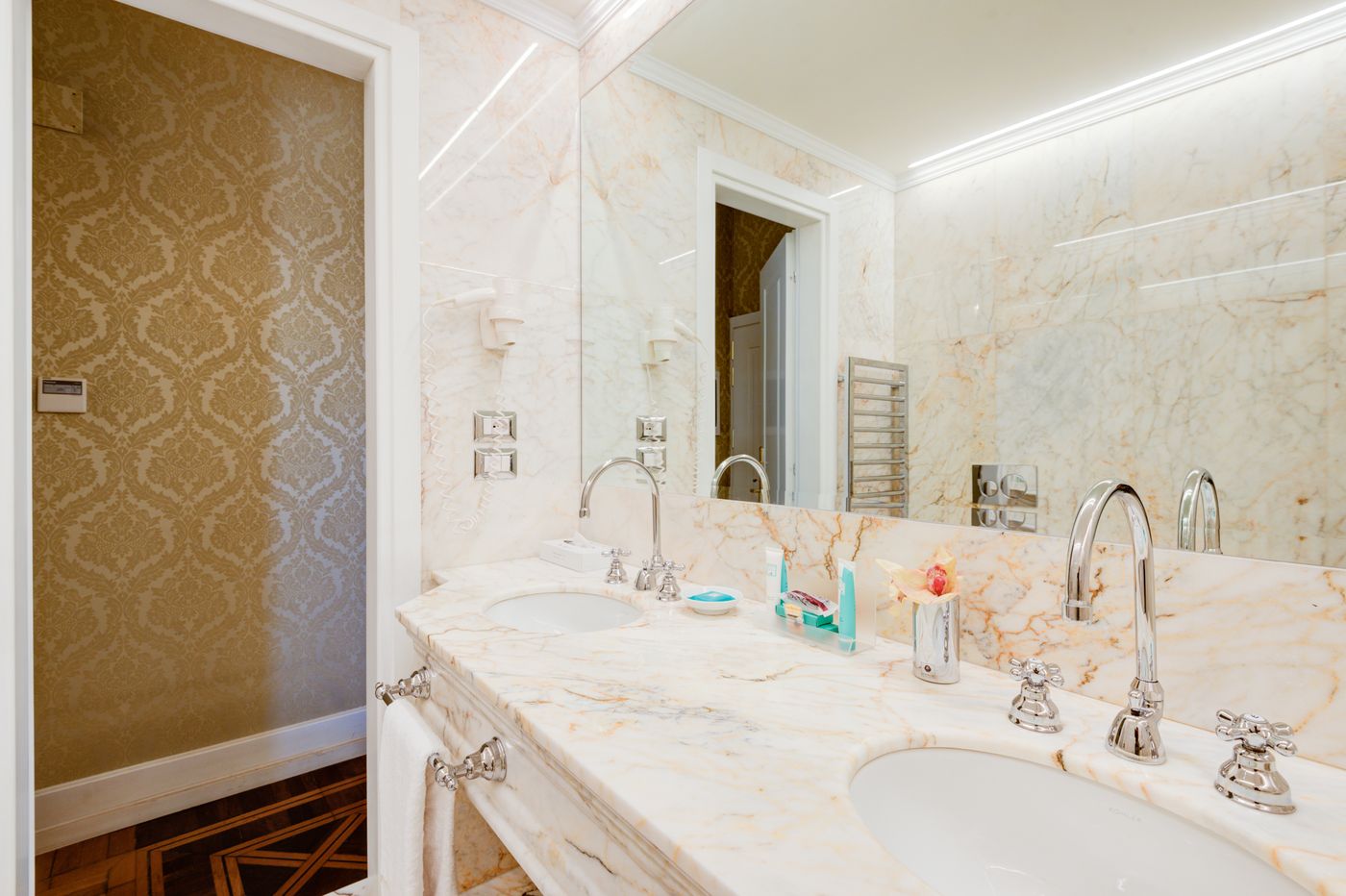 Al-Duca-Venezia-Room-39