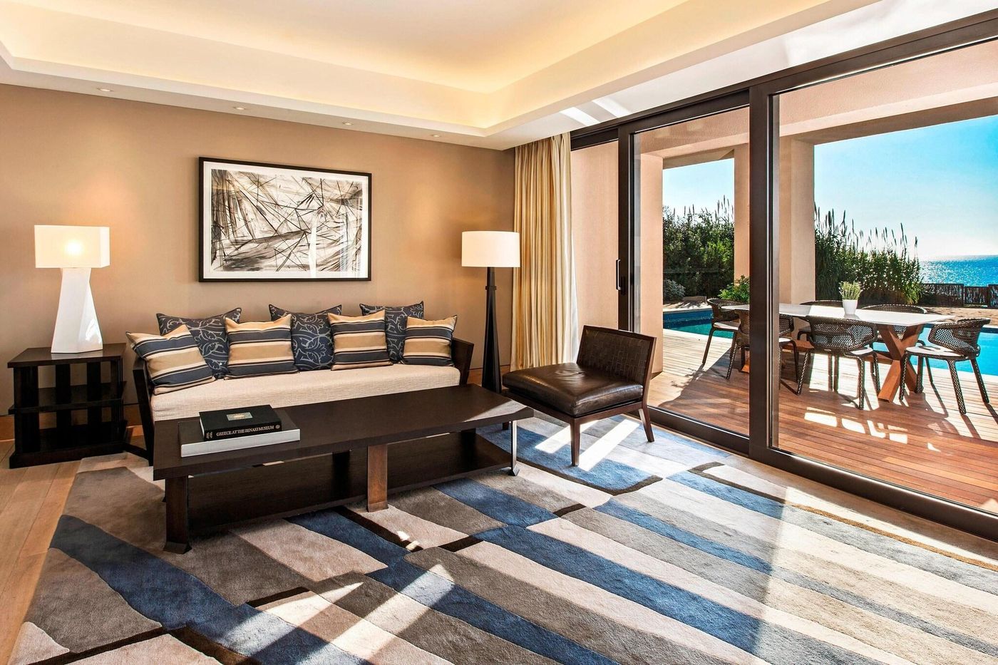 The-Romanos--A-Luxury-Collection-Resort-Room-35