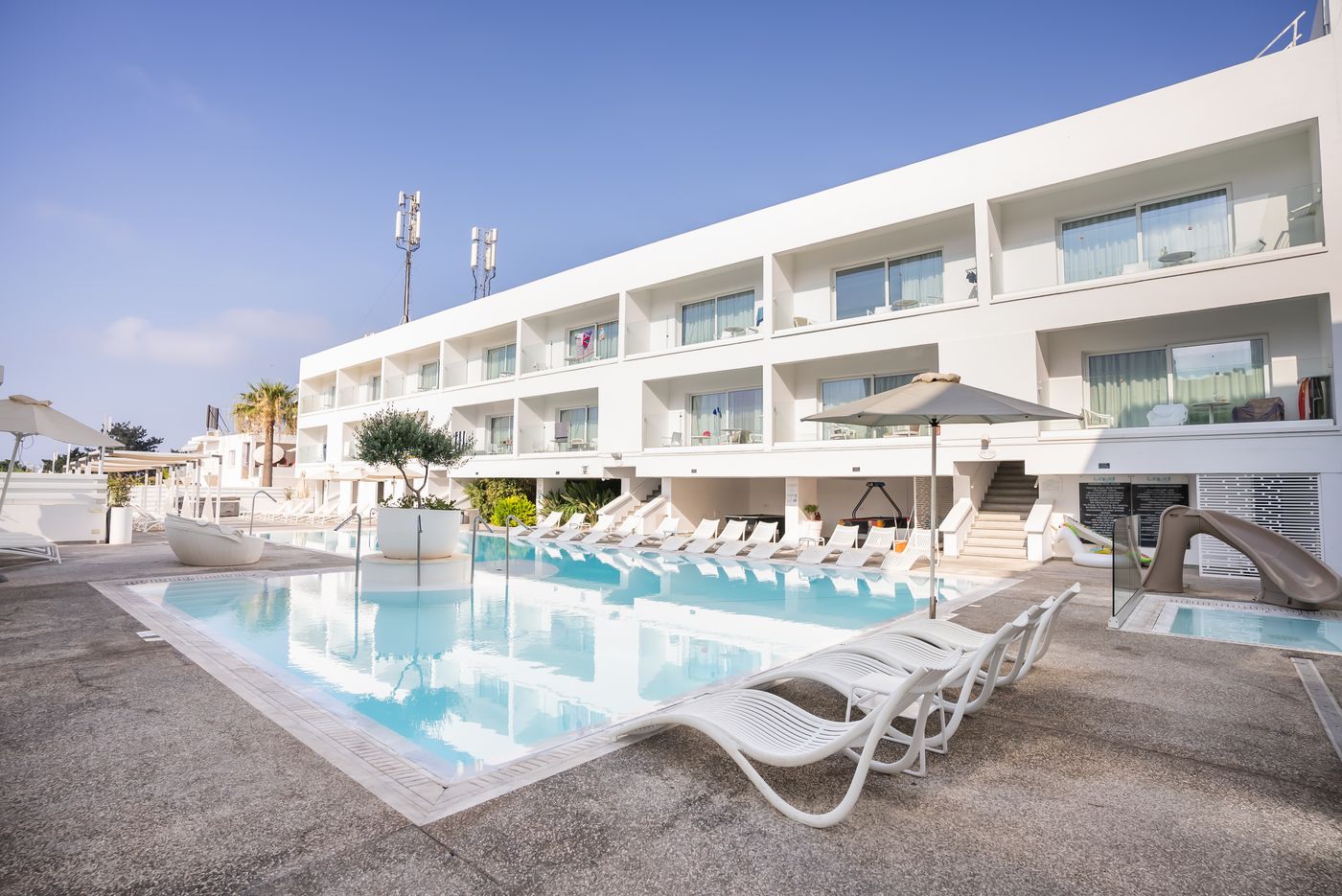 Liquid Hotel Apartments