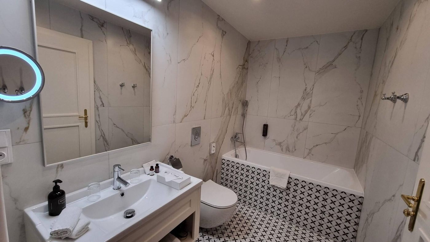 Hotel-Savoy-Prague-Room-59