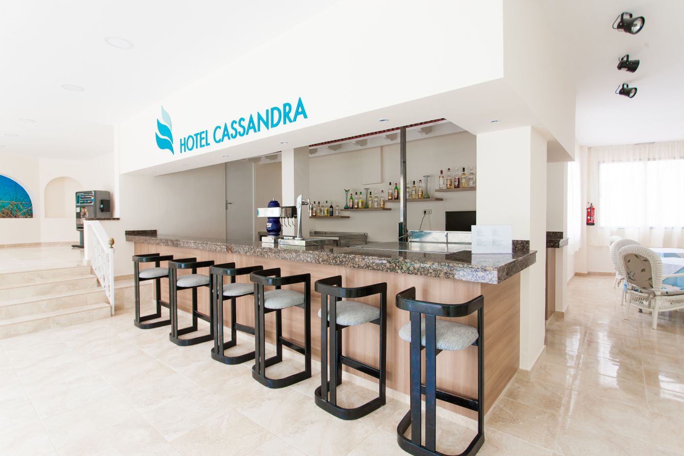 Cassandra Hotel (Ex Santa Monica)