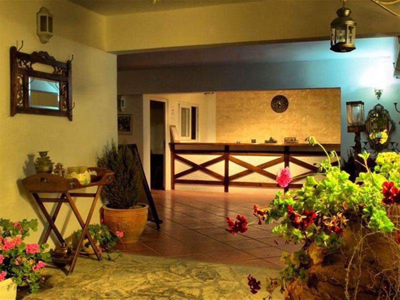 Golden-Gate-General-view-12