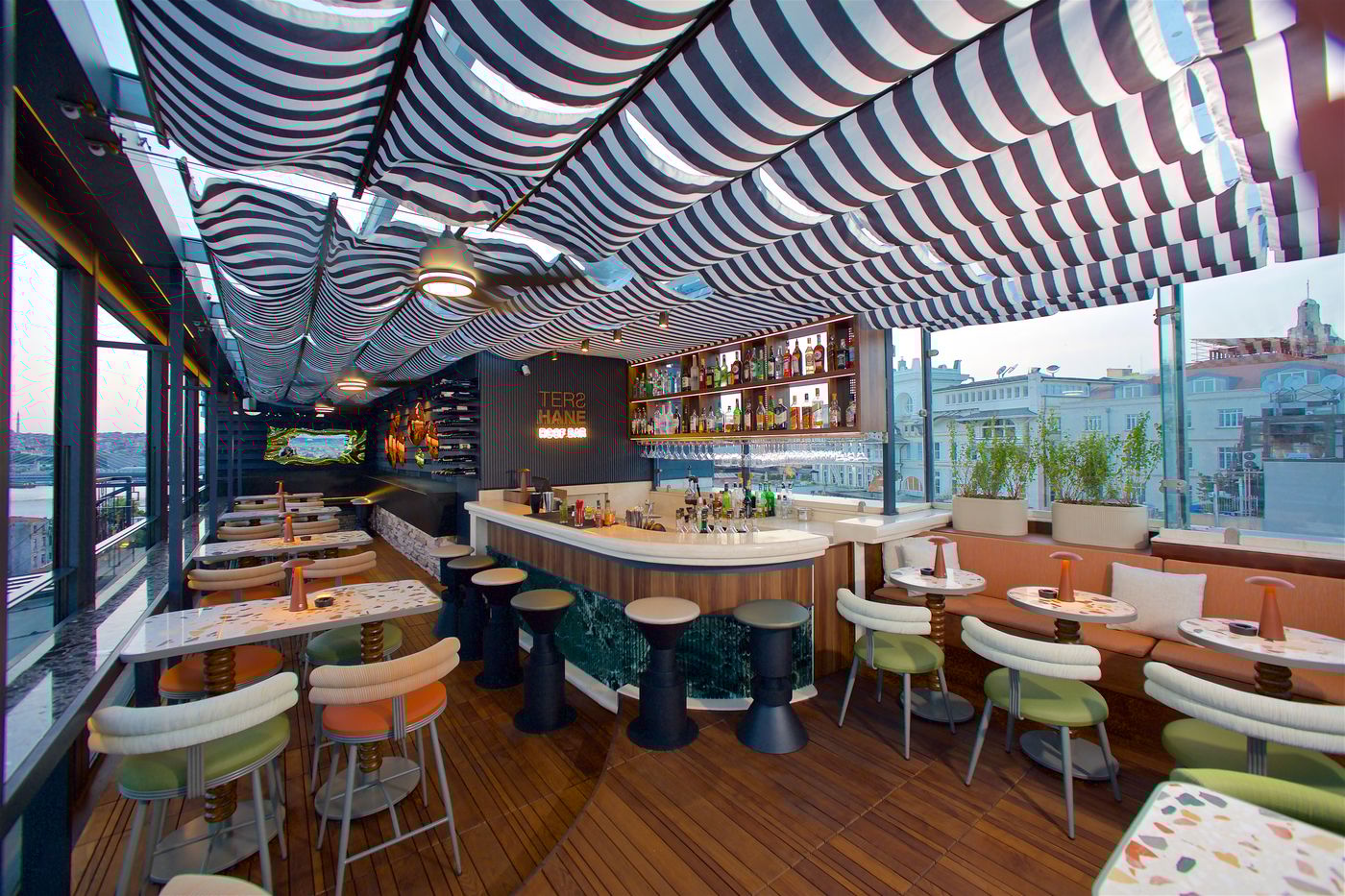 Momento-Hotel-Golden-Horn-General-view-2