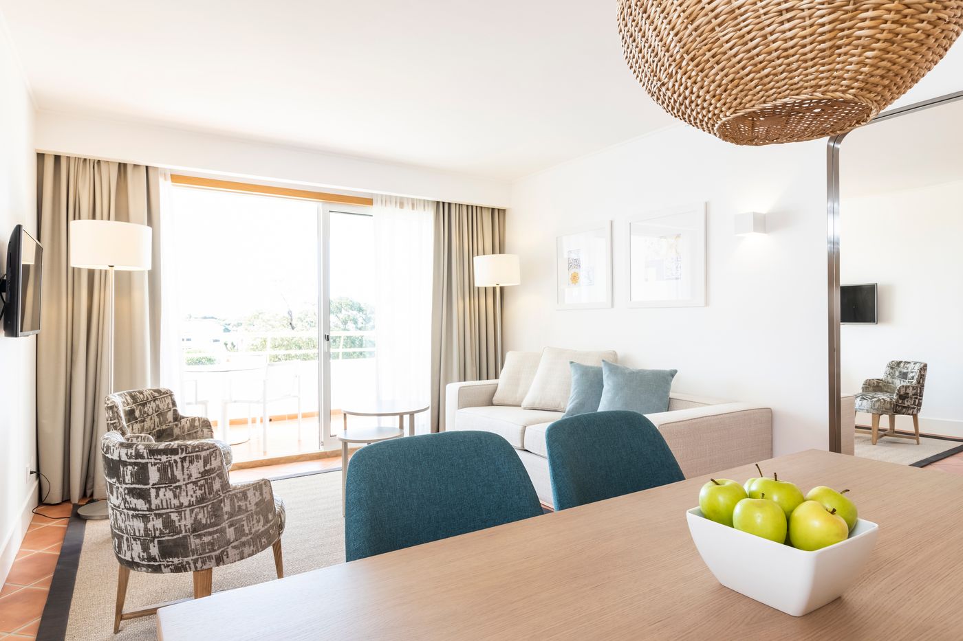 The-Patio-Suite-Hotel-Room-40