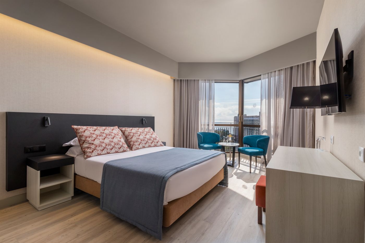 Enotel-Magnolia-Room-24