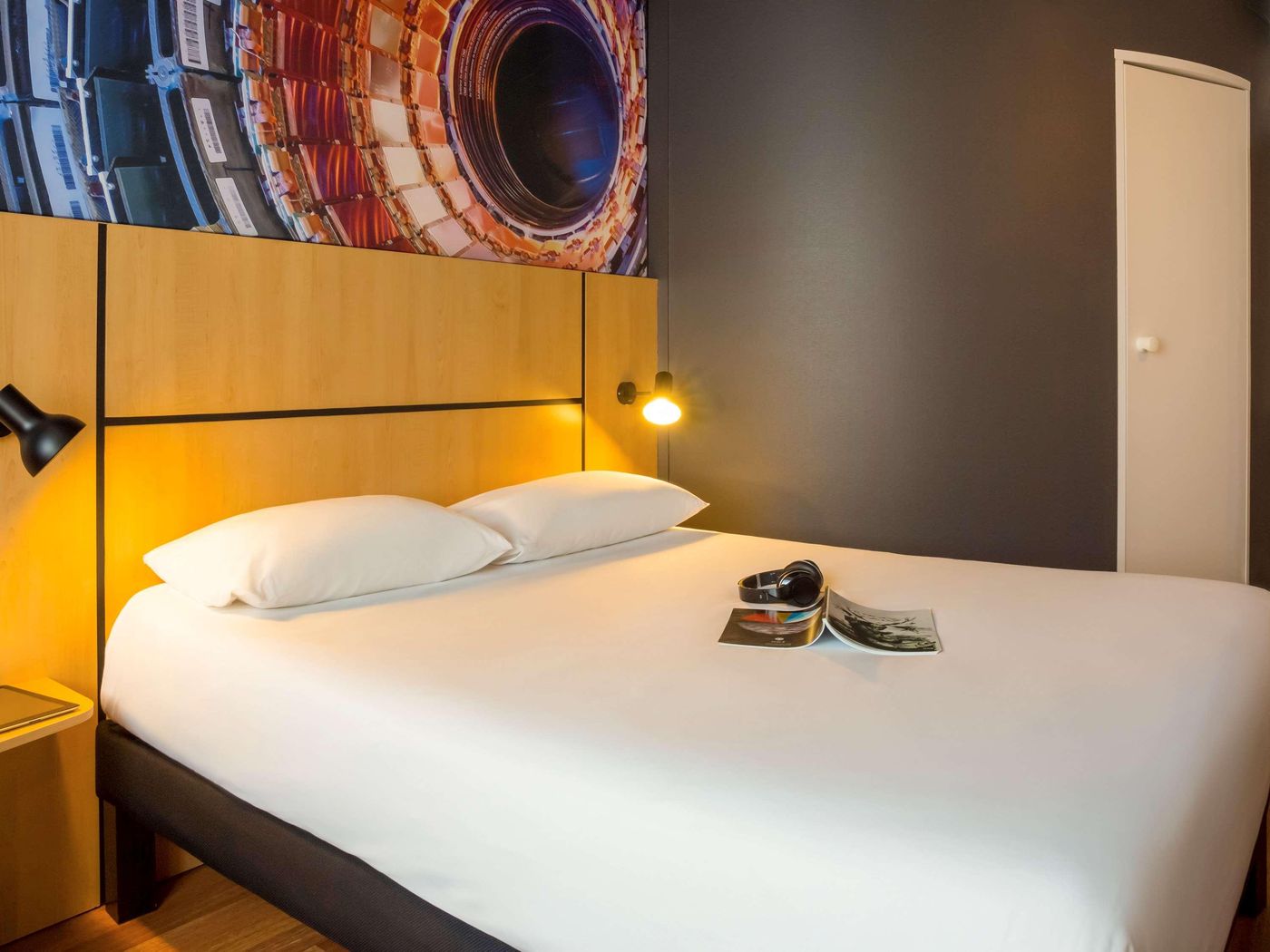 Ibis-Geneve-Petit-Lancy-Room-17