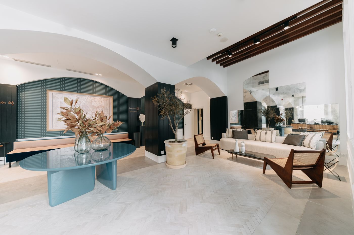 Soho-Boutique-Colon-Lobby-30