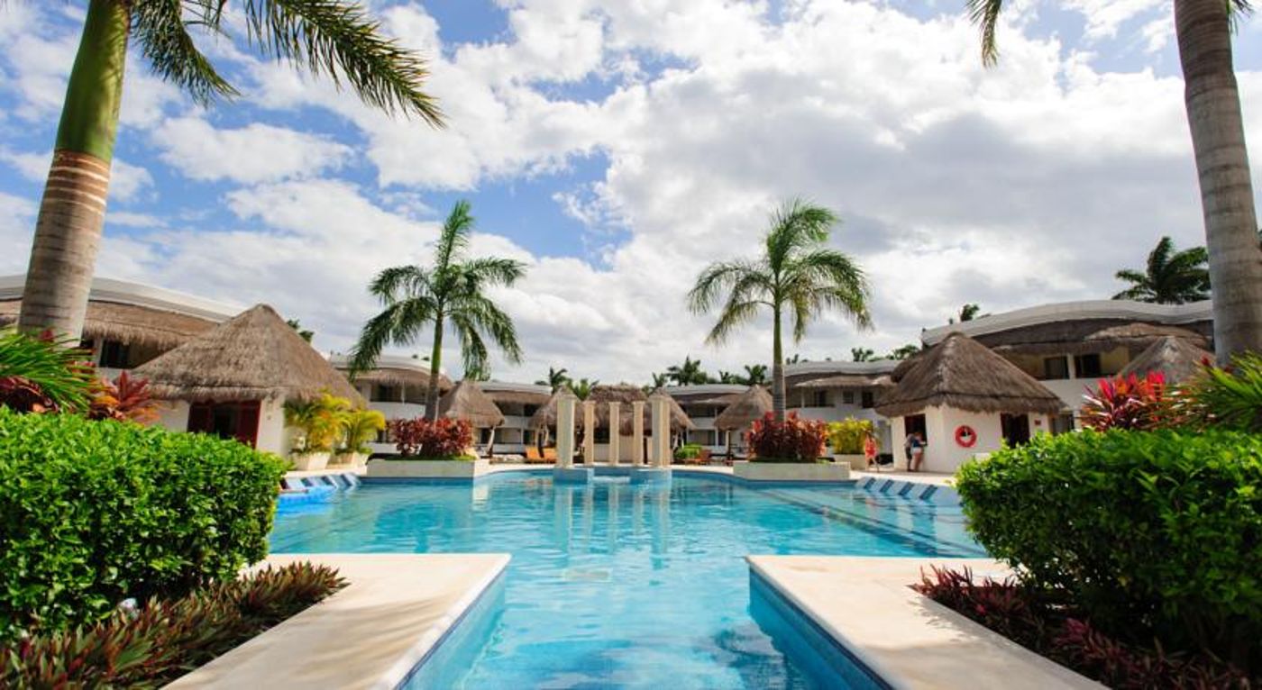 Grand Riviera Princess