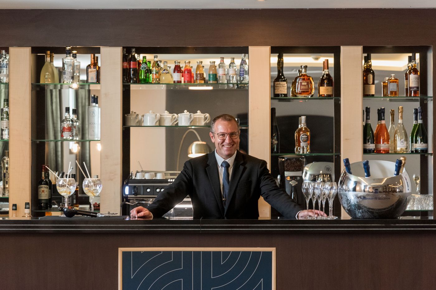 Zenitude Hôtel & Résidences Juvignac - France - JUVIGNAC - Bar - 9