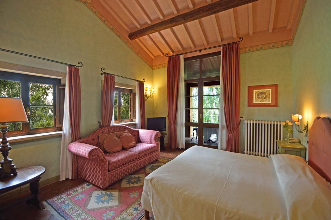 Calamidoro-Hotel-Room-5