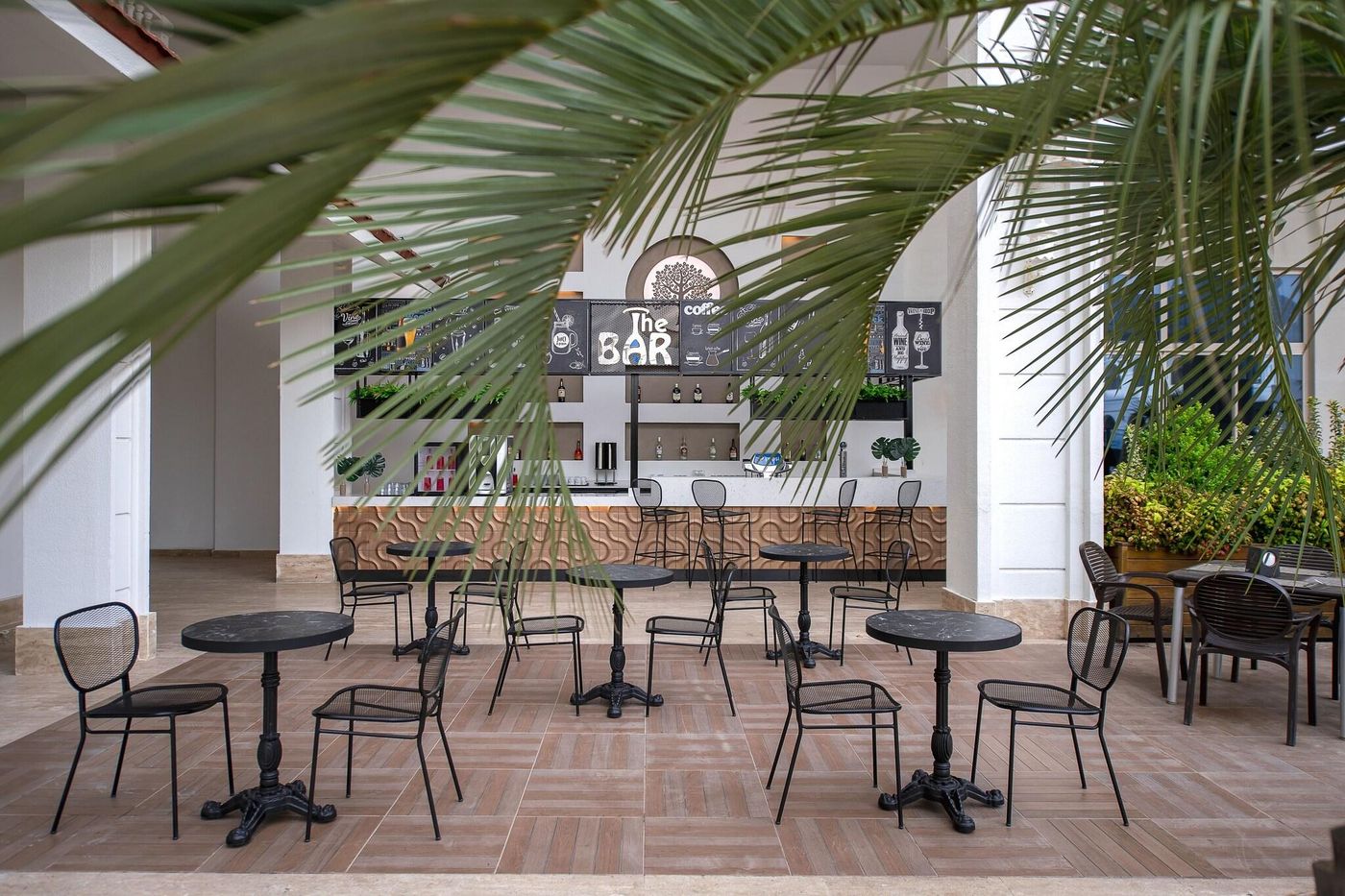 Side-Premium-General-view-56