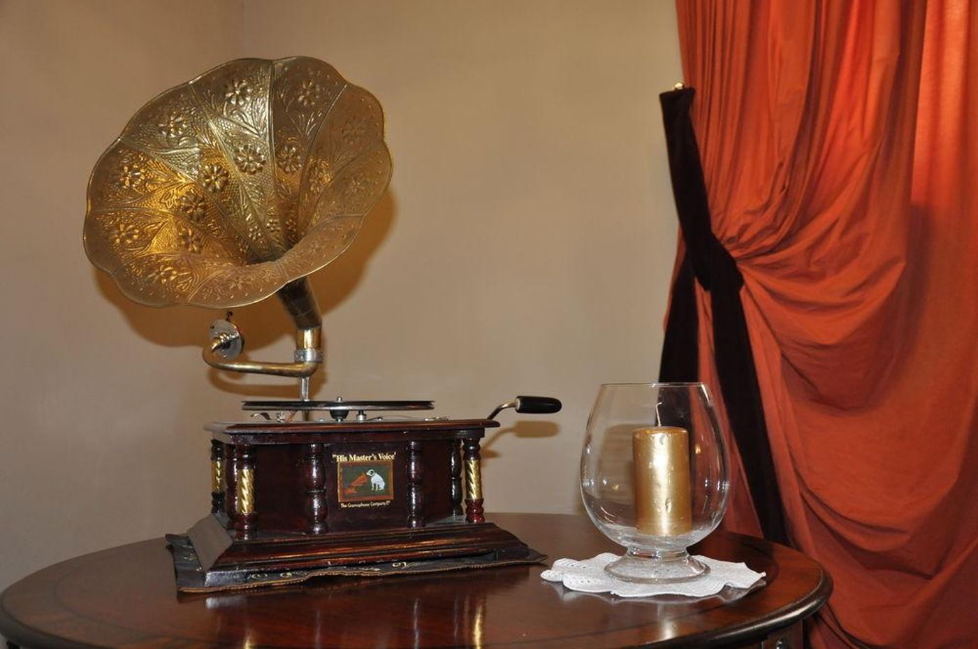 San-Luca-Palace-Lobby-29