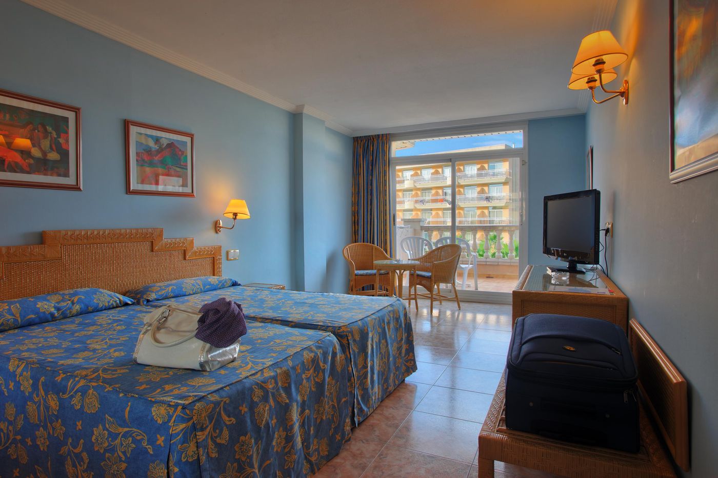 Palas-Pineda-Room-35