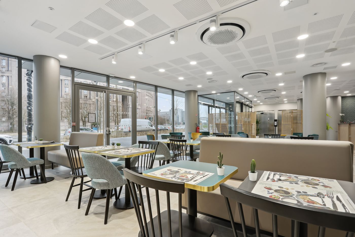 All-Suites-Noisy-Le-Grand-General-view-29