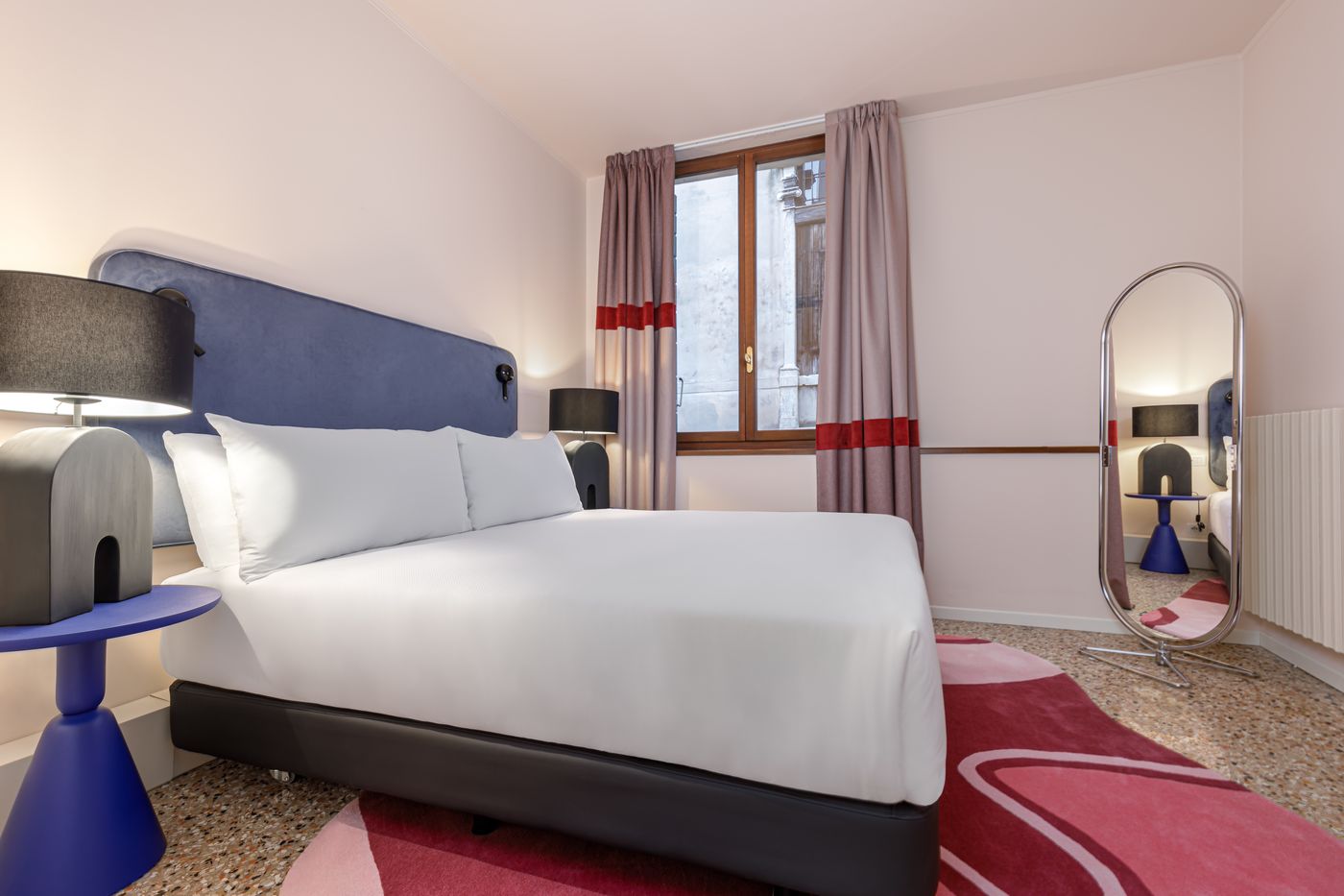 Palazzo-Dei-Fiori-By-Room-Mate-Room-55