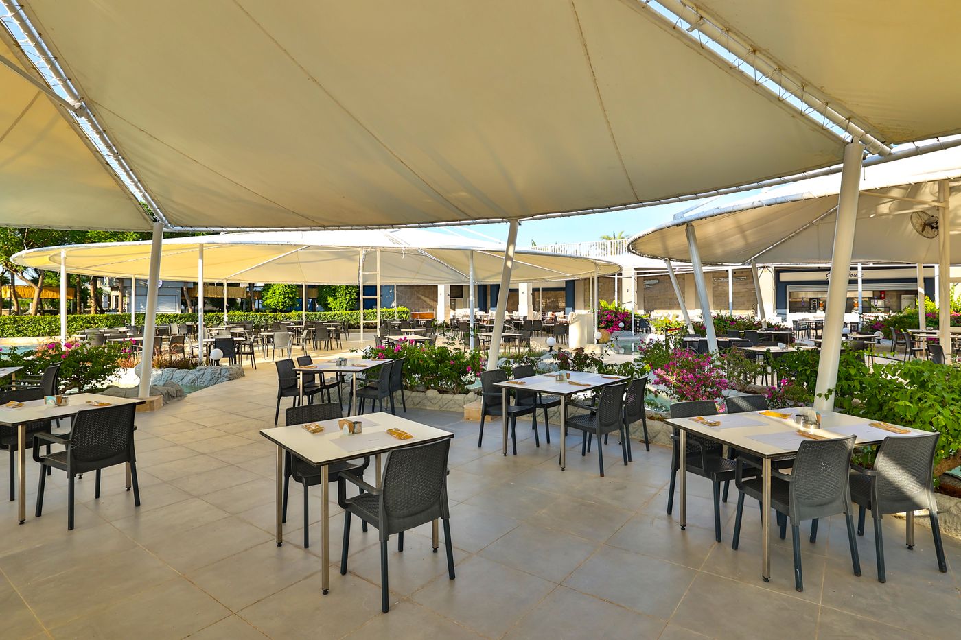 Crystal-Centro-Restaurant-15