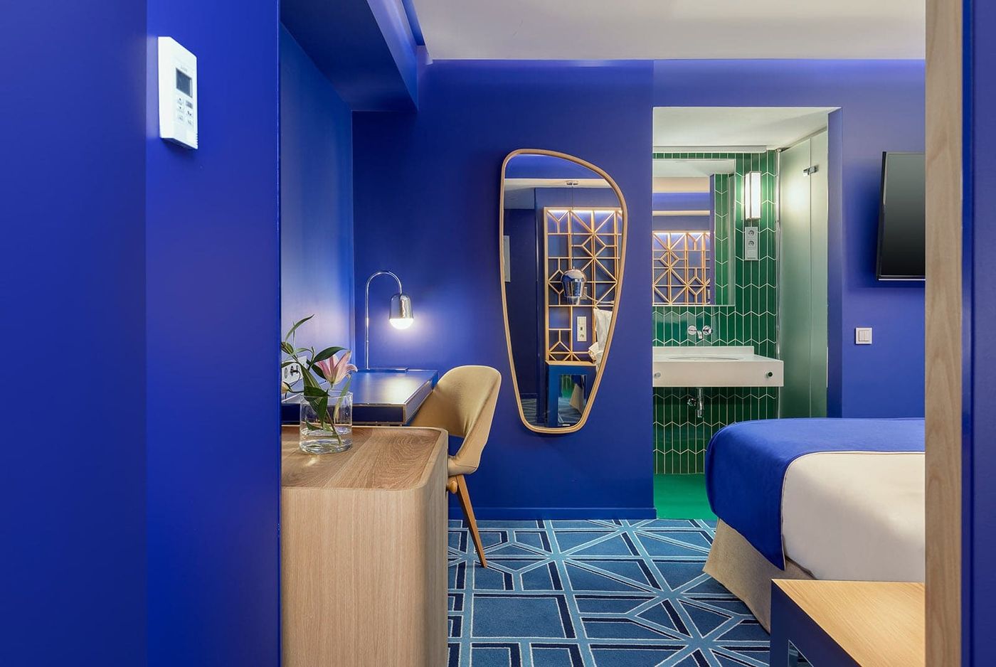 Room-Mate-Macarena-Room-27