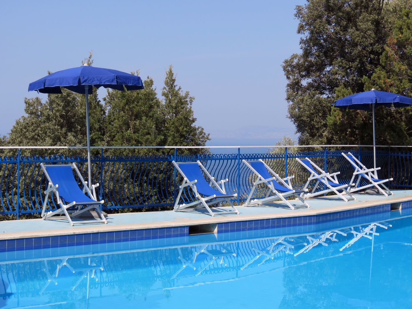 Villaggio-Baia-Serena-Pool-5