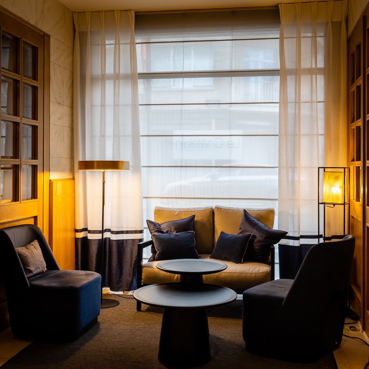 Le-Chatelain-Hotel-Lobby-5