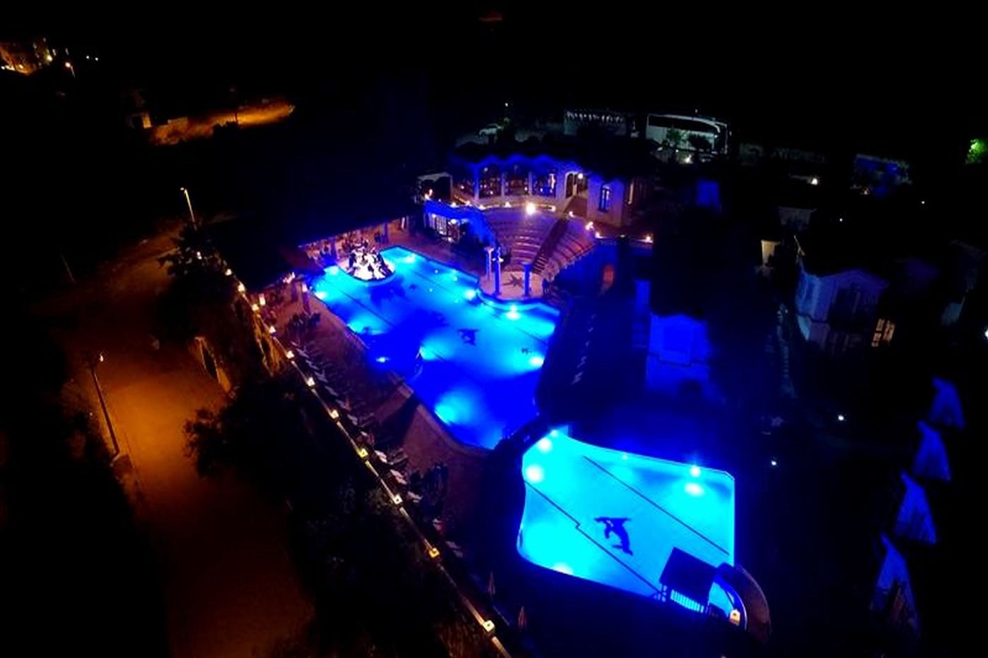 Edasu-Royal-Park-Artemisia-Club-Pool-13