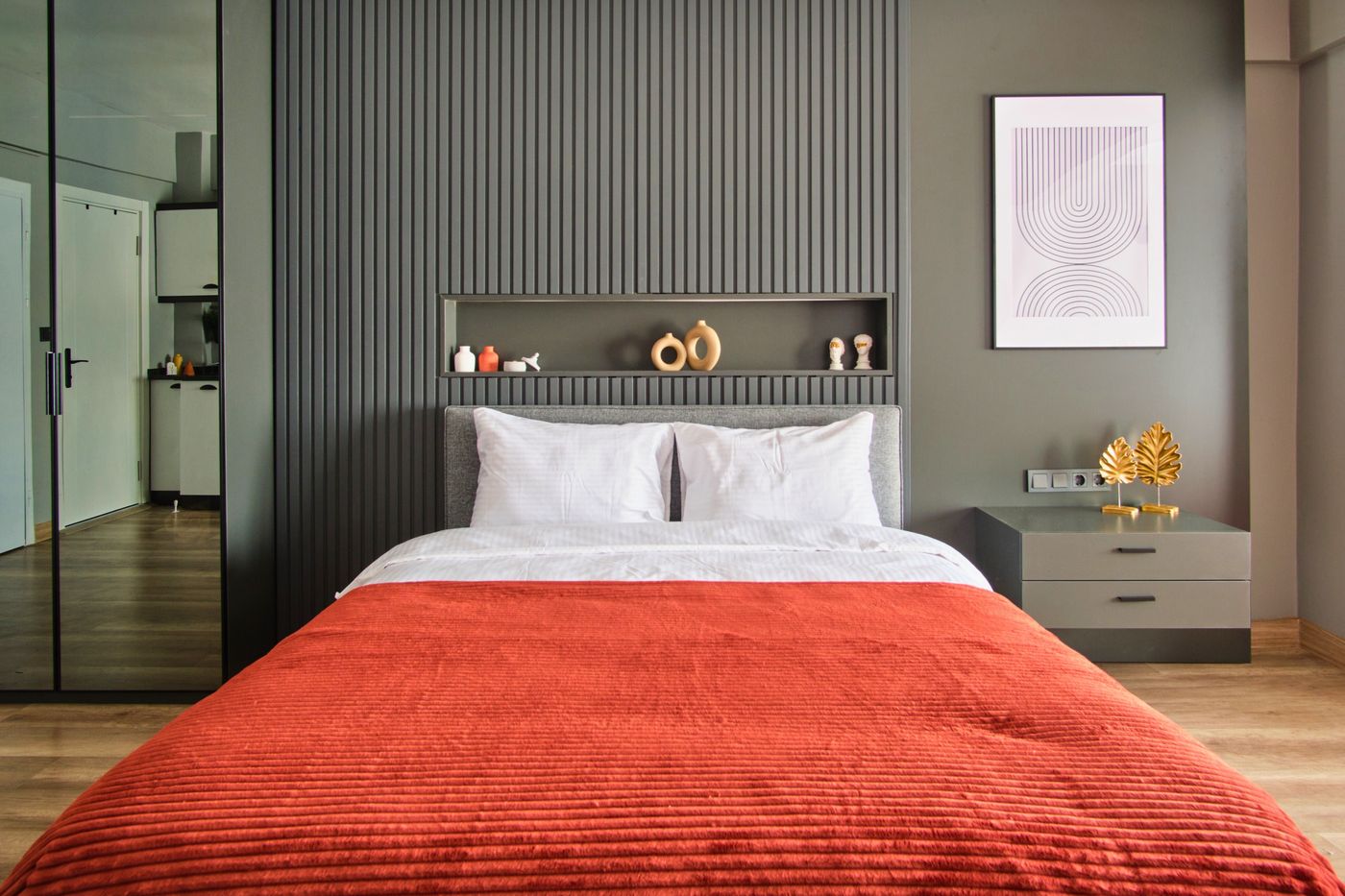 TAKS-INN-Suites-Room-7