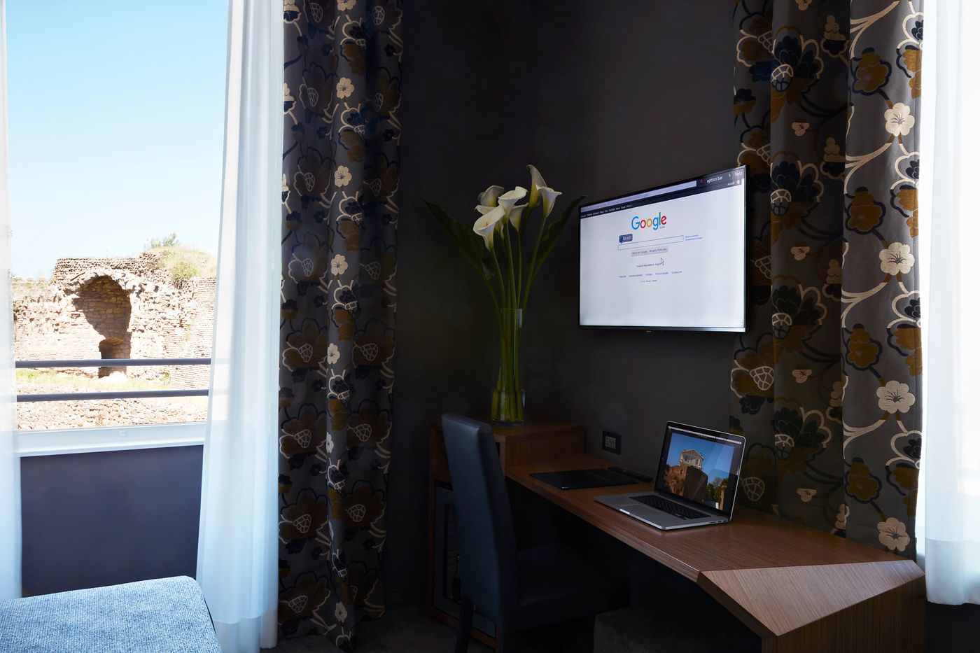 The-Building-Room-27