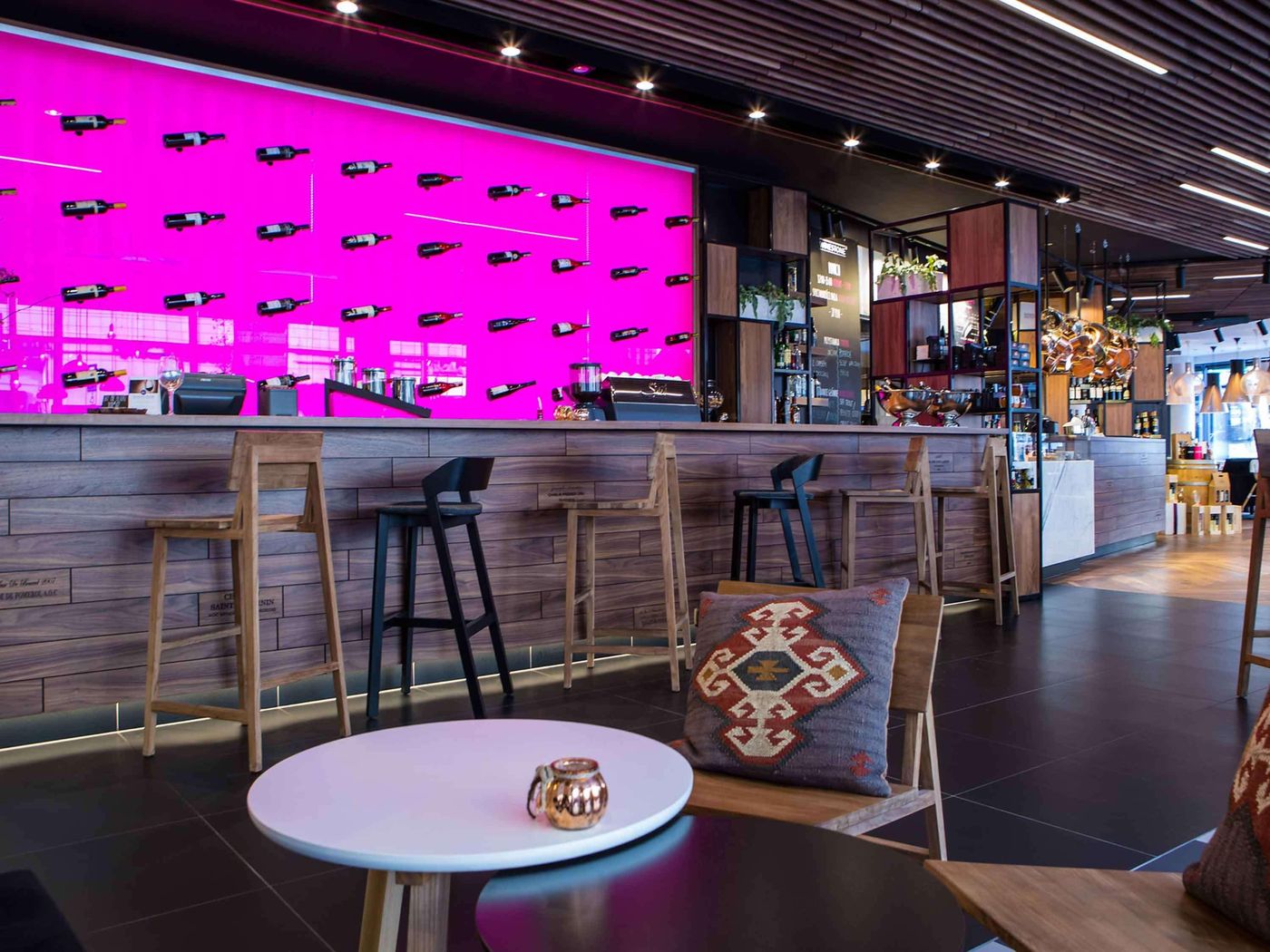 Hotel-Mercure-Krakow-Stare-Miasto--Old-Town--Bar-18