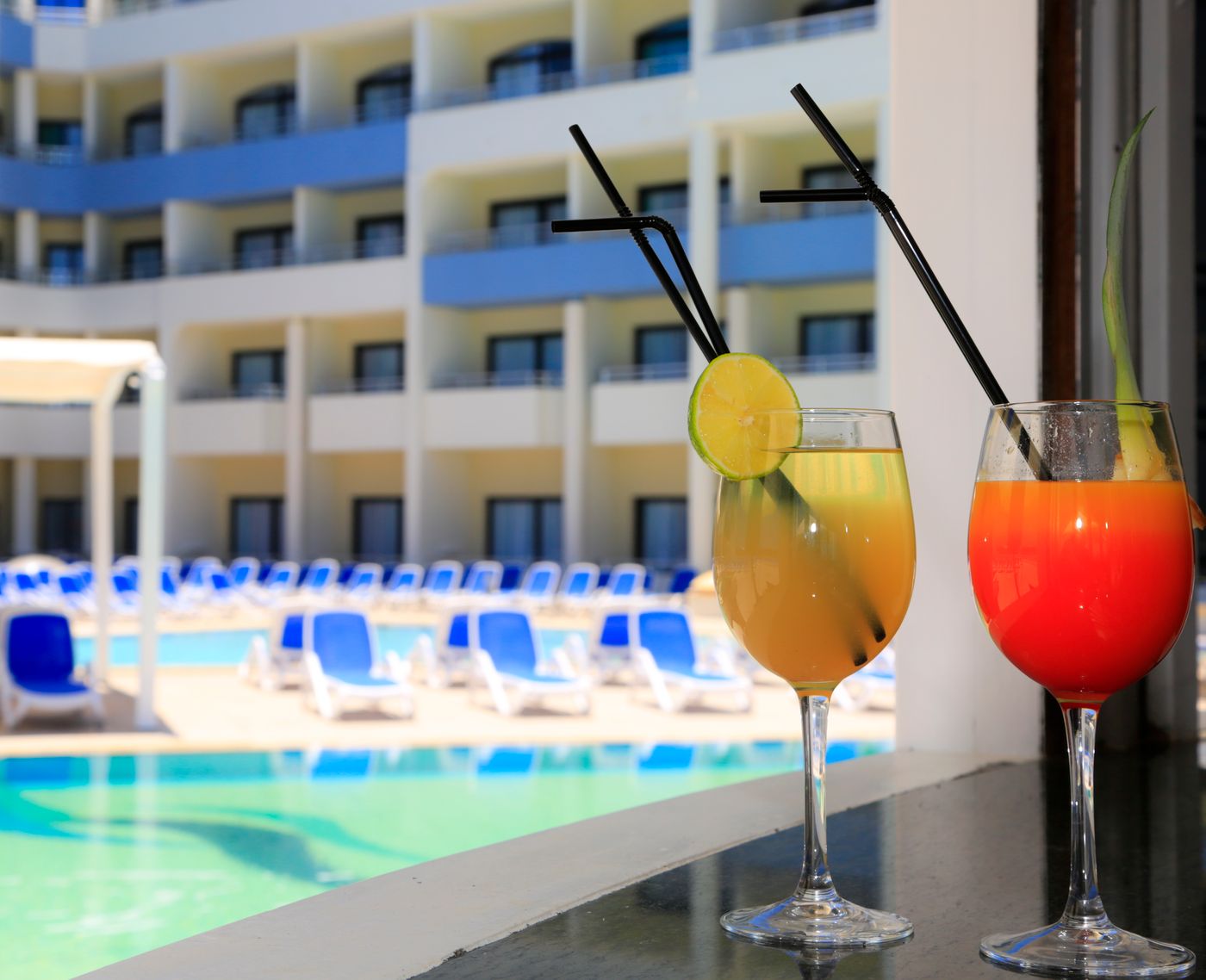 Riviera-Spa-Resort---Adults-Only-Bar-21