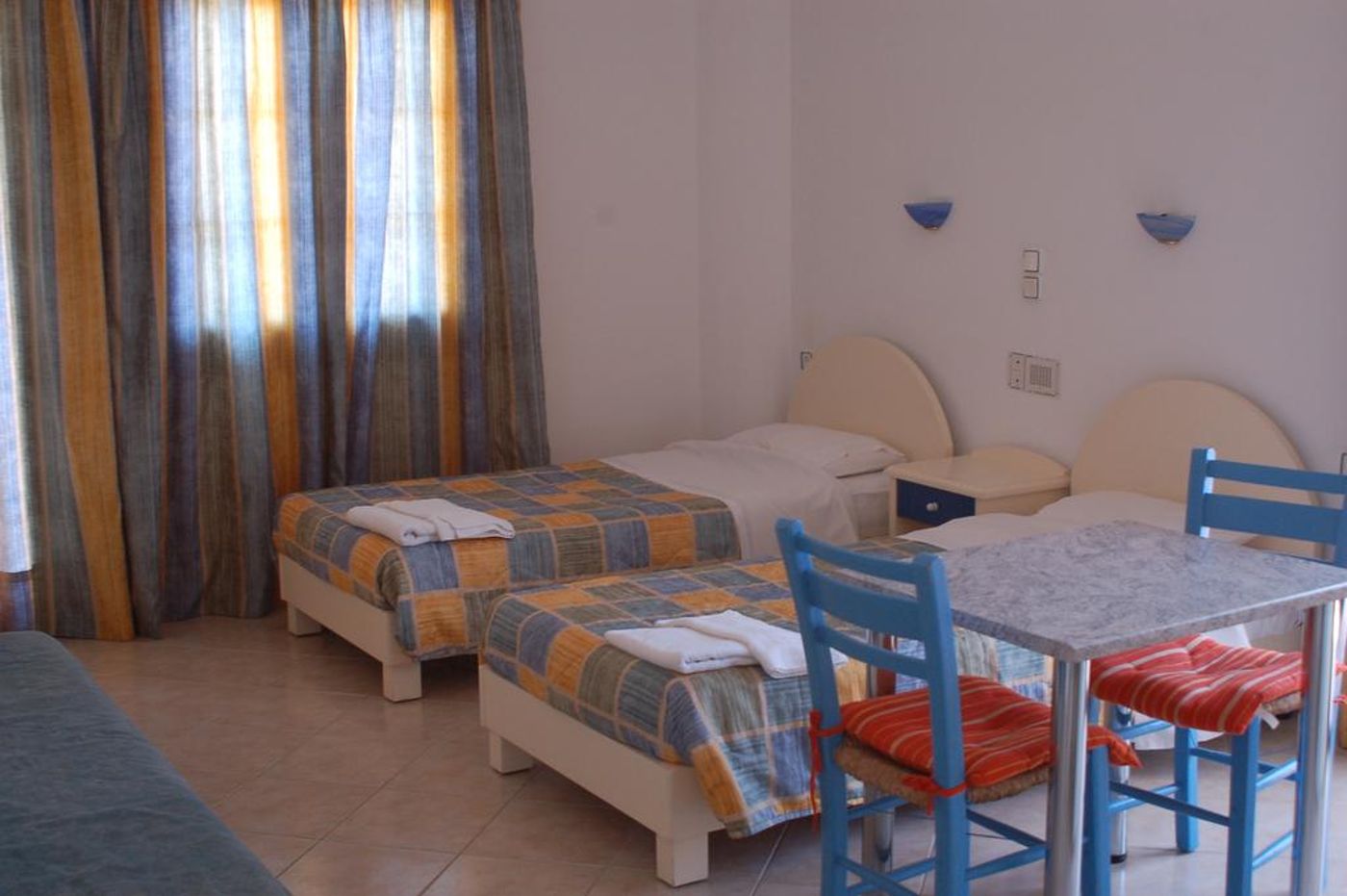 Uncle George Apartments