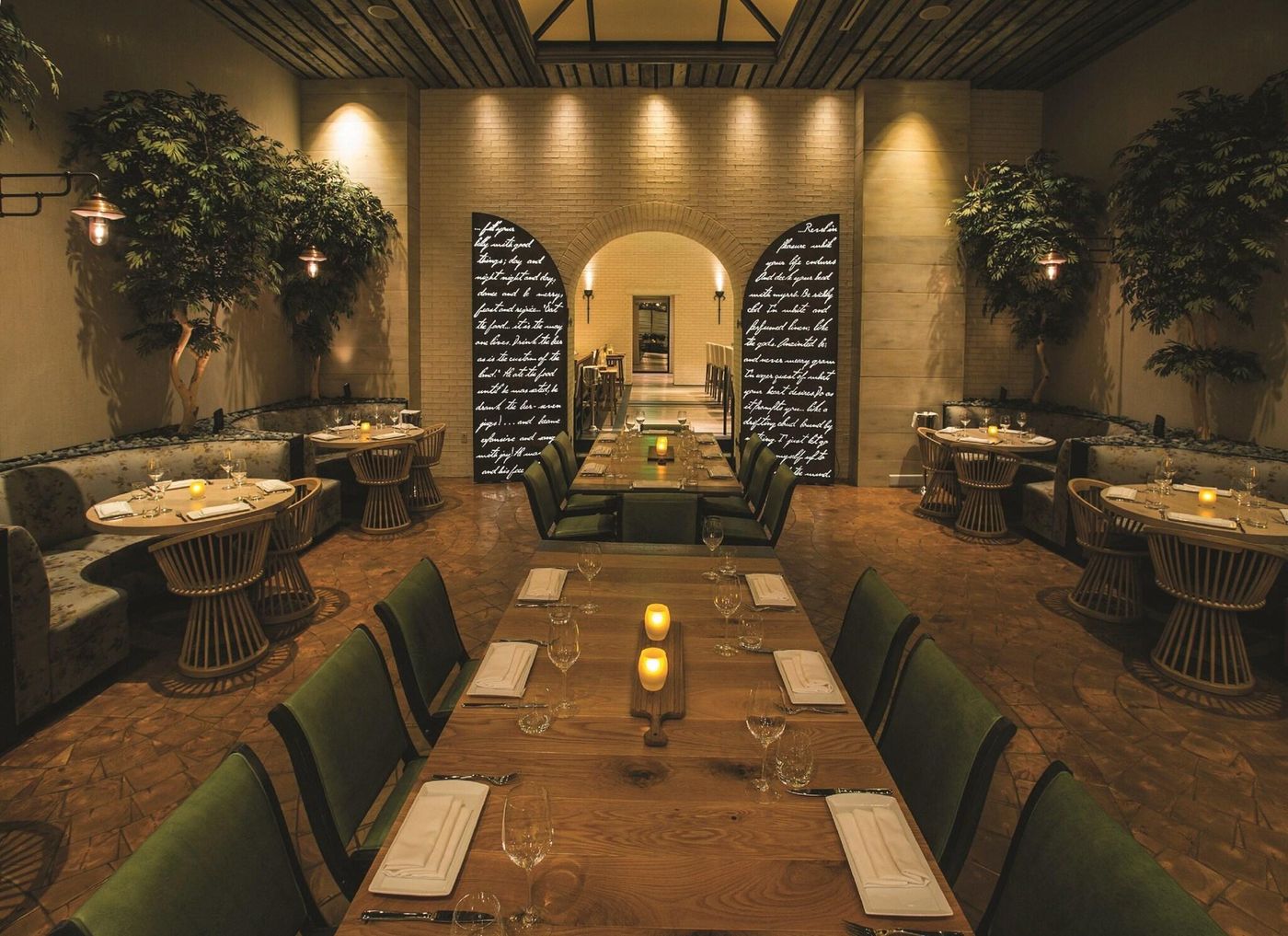 MGM-Grand-Hotel---Casino-Restaurant-23