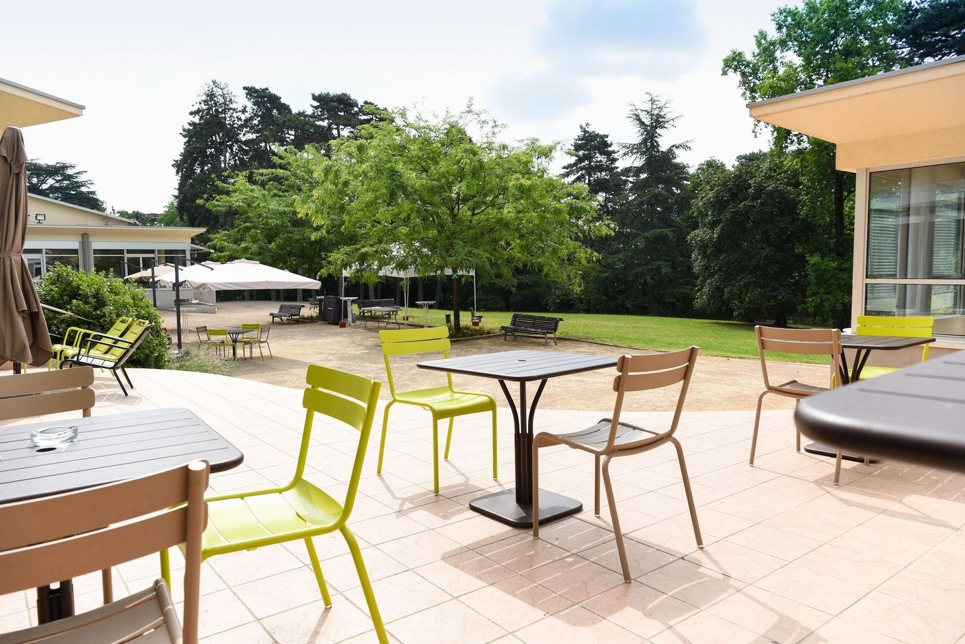 Valpré - France - ÉCULLY  - Terrace - 5